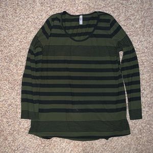 Ribbed long sleeve shirt